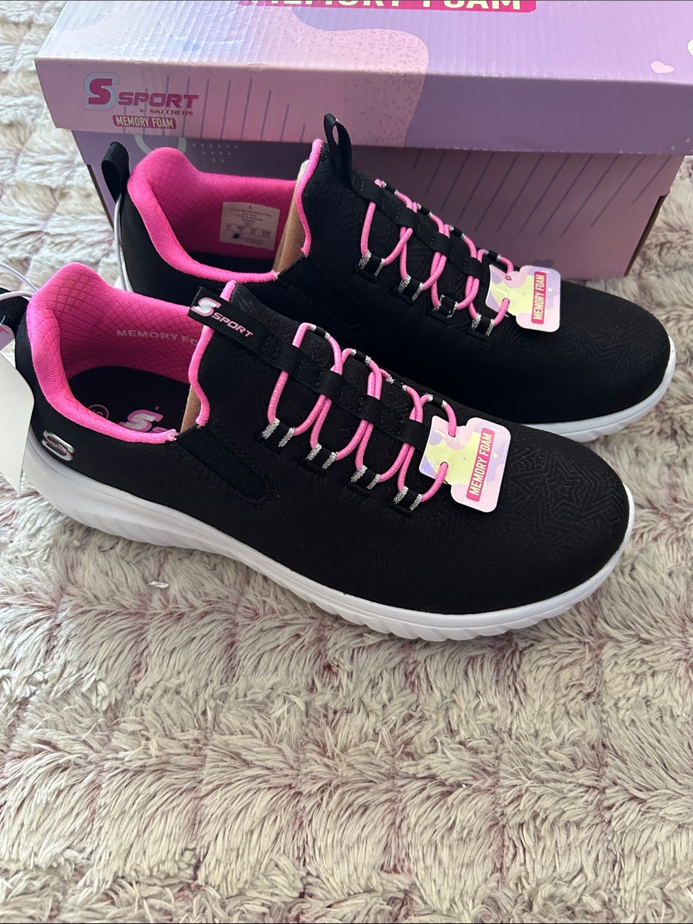 Skechers Ssport  Memory Foam Slip-On Sneakers size 5 new
